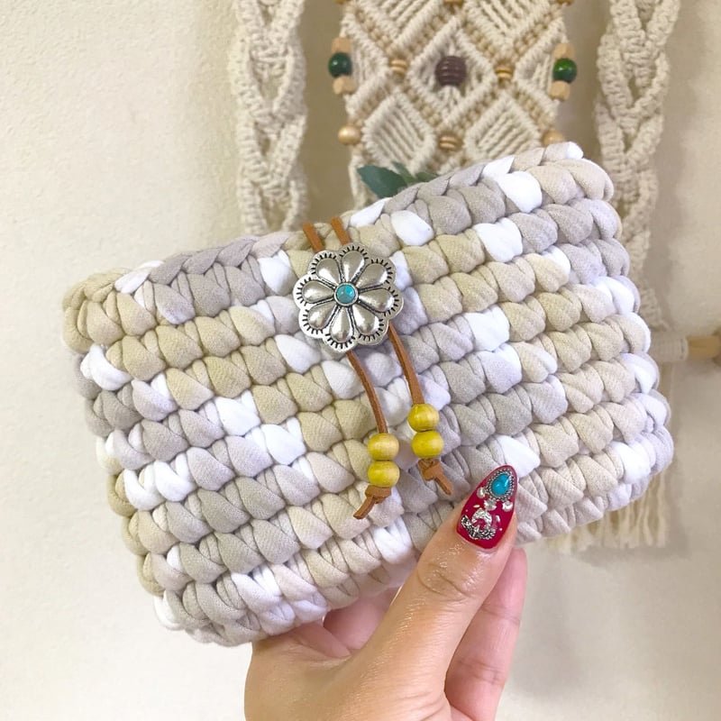 綺麗な編み目になるTシャツヤーン編み方動画〜ポーチ〜 | angelin_anela 