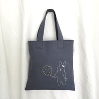 【NB-003】うさぎ刺繍バッグ