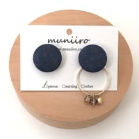 【POC-018】マーブルピアス 　ネイビー×チェコビーズ