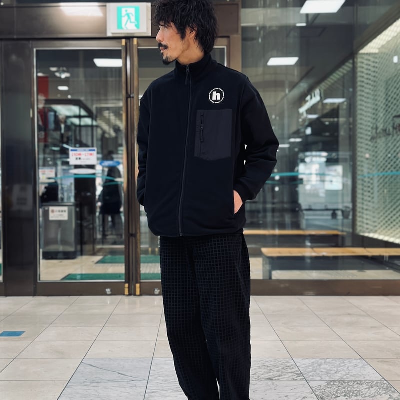 h-logo フリースベスト BLACK / M / L / XL | HIDEOUT (ハイ h-logo フリースベスト BLACK / M / L / XL | HIDEOUT (ハイ