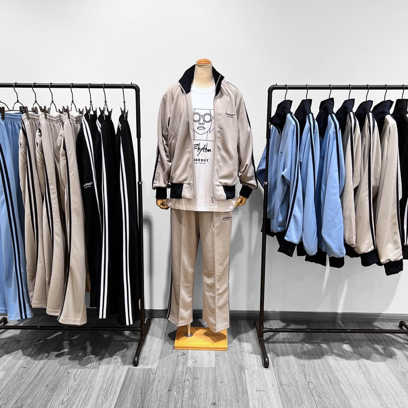 43degrees JACKET / PANTS L-2L 極美品 Amazon.co.jp: 43DEGREES Snowboard Wear Top and Bottom Set