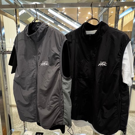 「STREET-LOGO」 NYLON VEST / BLACK / S / M / L