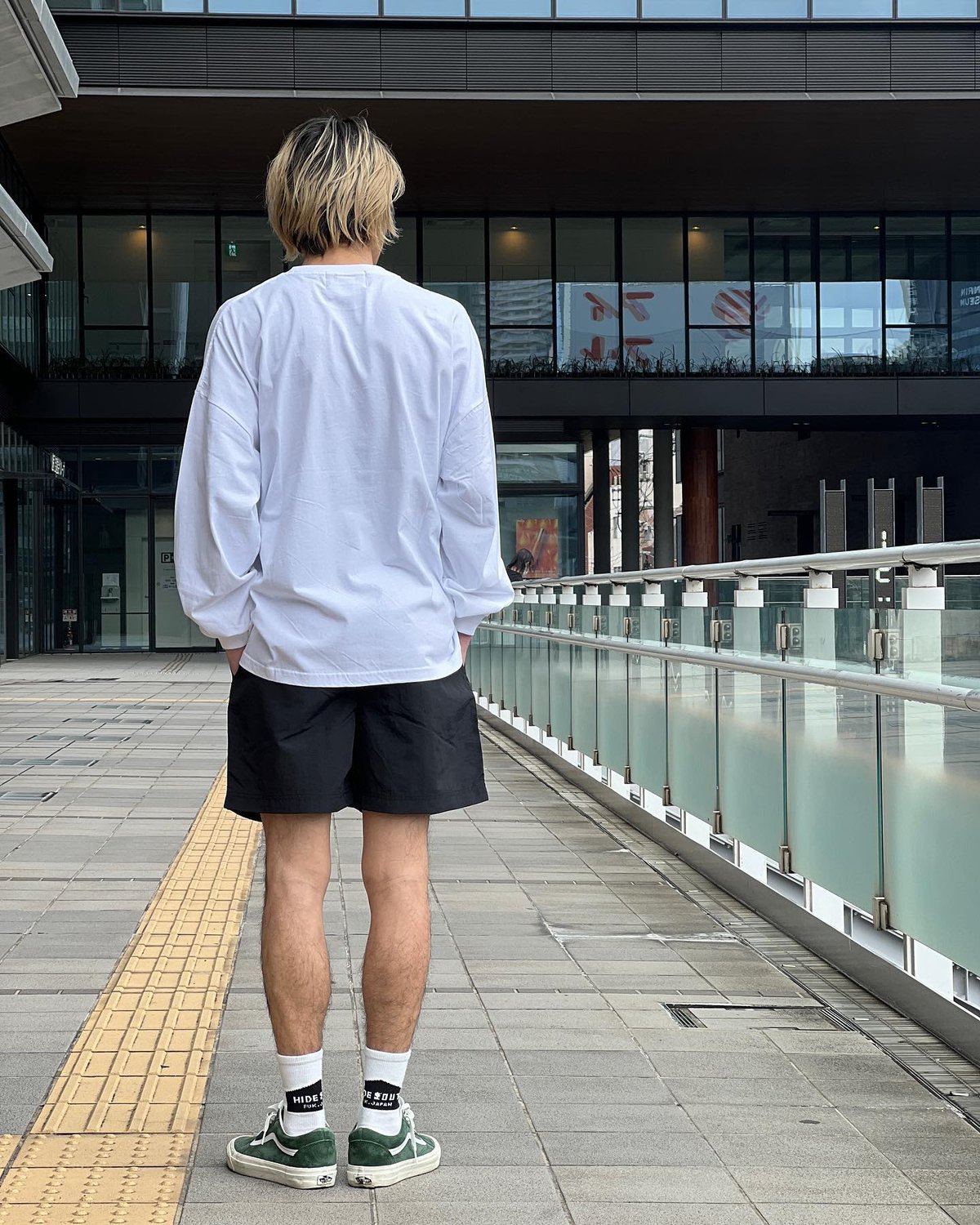 NYLON EASY SHORTS / S / M / L / XL / BLACK | HI NYLON EASY SHORTS / S / M / L / XL / BLACK | HI