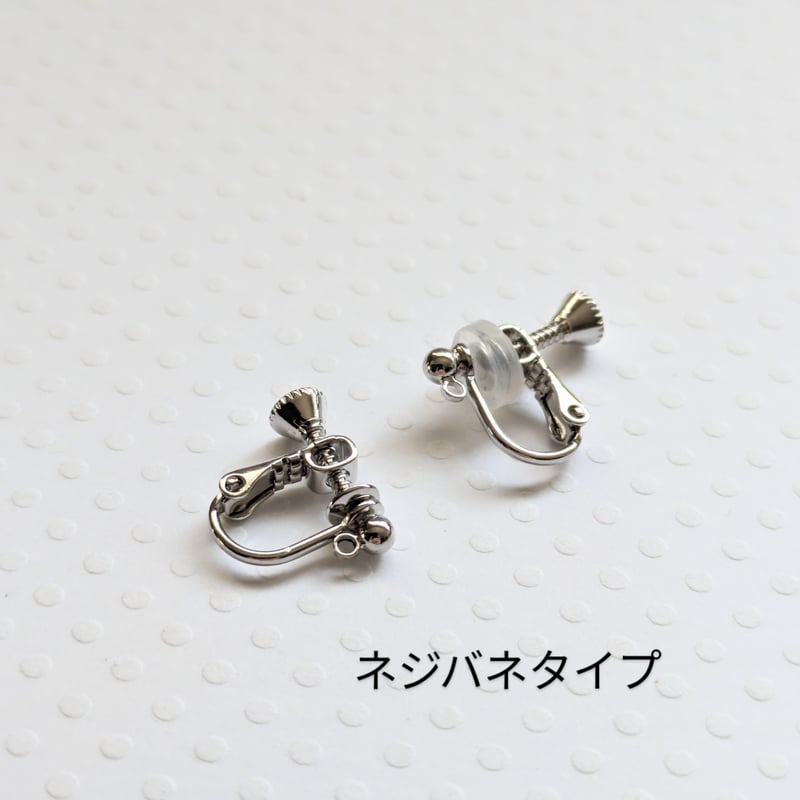 №686 ニッケルフリーピアス、イヤリング シルバー | madam＊akaneeze