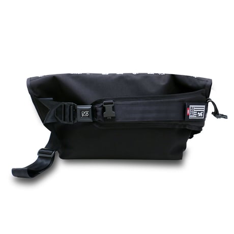 CHROME CUSTOMS BANDANNA MESSENGER BAG