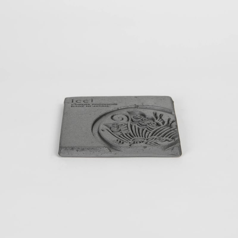 kawara coaster / 瓦のコースター（家紋） | icci KAWARA PROD
