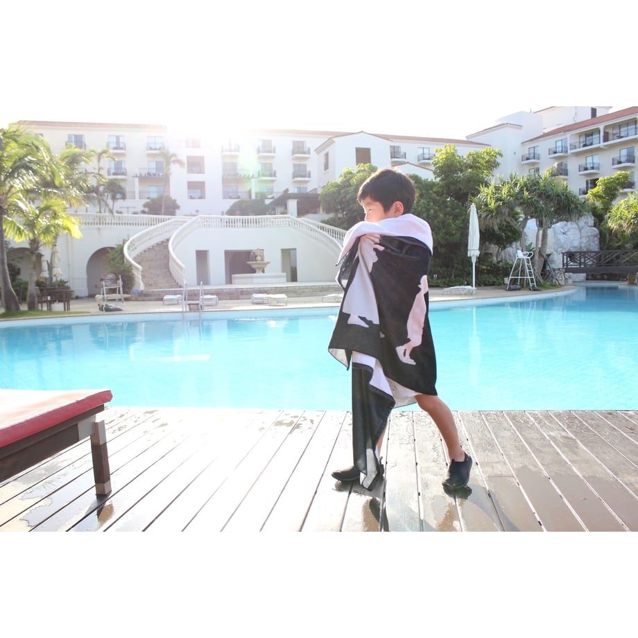 5d4e54993a7e9636eb12982d