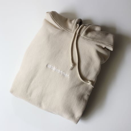 刺繍ロゴスウェットパーカー（大人サイズ）