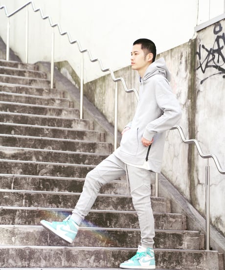 【奇跡の再入荷・1着限定】脚が長く見える5ポケットスウェットパンツ／Slim-fit Tapered Sweat Pants 杢グレー／GREY