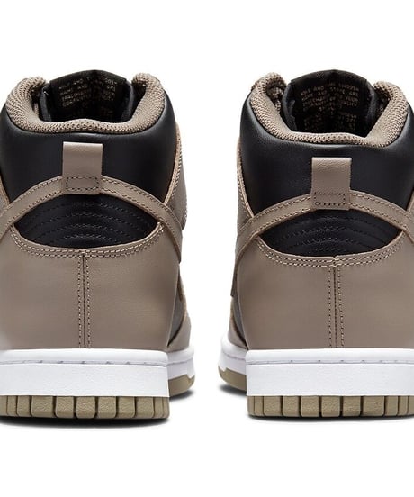 【送料込/最安値】NIKE WMNS DUNK HIGH BLACK/MOON FOSSIL-BLACK