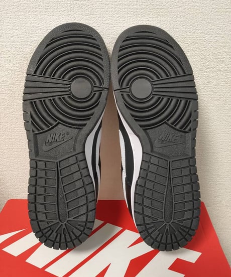 【送料込/国内最安値】新品NIKE DUNK LOW RETRO "BLACK PANDA"