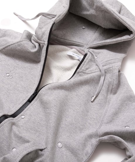 【超撥水】フードが立つ上質素材を使用したZIP UPパーカー／Raglan Zip Hooded Sweatshirt Heather Gray