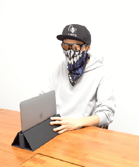 【特許取得】快適性を極めたPCケースの最高到達点／4WAY撥水本革パソコンケース／LEATHER ORIGAMI®