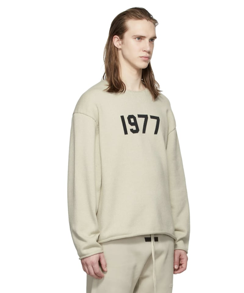 ESSENTIALS 1977トレーナー ベージュ ESSENTIALS 1977トレーナー ベージュ Essentials Beige '1977