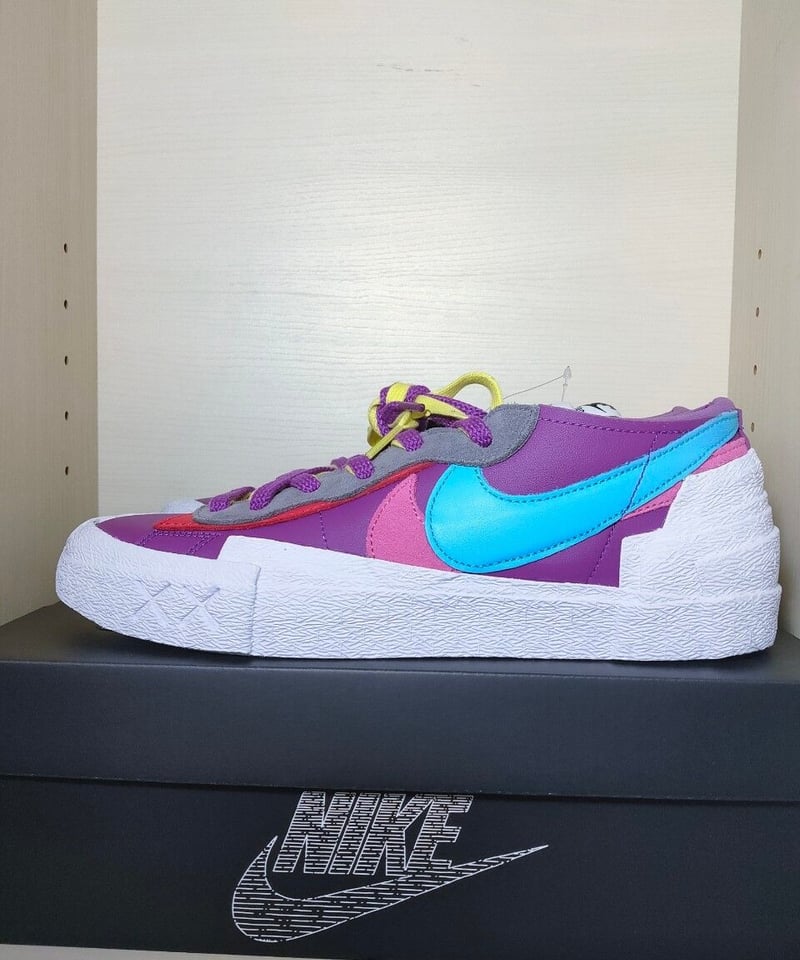 定価以下／激安販売】新品NIKE BLAZER LOW/SACAI/KAWS ブレーザー L