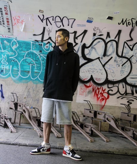 【超撥水・メディアで話題】プルオーバーサイドファスナーパーカー黒／ブラック Pullover Side Zip Hooded Sweatshirt BLACK