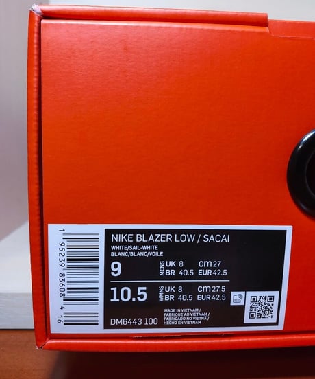 【送料込/国内最安値】新品NIKE BLAZER LOW/SACAI White Patent Leather