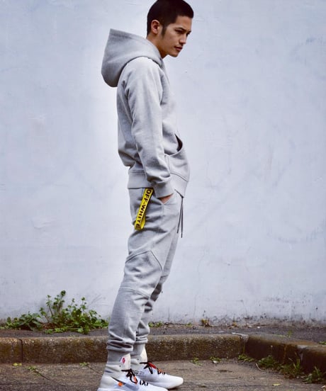 【奇跡の再入荷・1着限定】脚が長く見える5ポケットスウェットパンツ／Slim-fit Tapered Sweat Pants 杢グレー／GREY