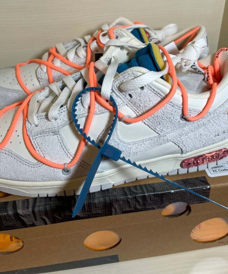 抽選・定価販売／送料込み】Off-White﻿﻿﻿﻿﻿™ × NIKE DUNK LOW /