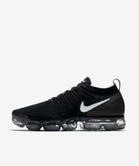 【送料込/最安値】新品NIKE VAPORMAX FLYKNIT 2 Black White