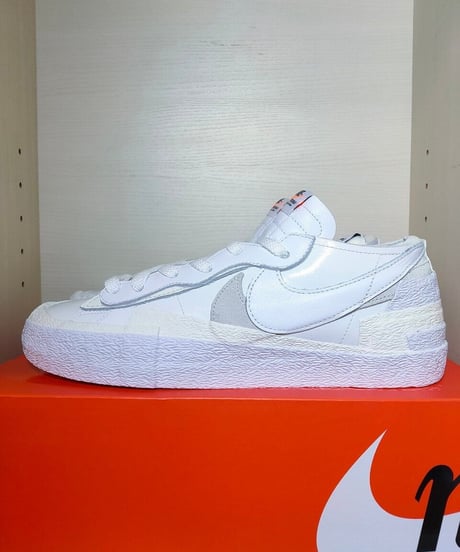 【送料込/国内最安値】新品NIKE BLAZER LOW/SACAI White Patent Leather