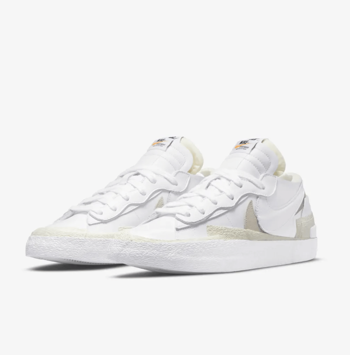 送料込/国内最安値】新品NIKE BLAZER LOW/SACAI White Patent