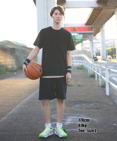【フジテレビ・チョコプラさん着用】元祖・超撥水Tシャツ／再入荷不可・特別価格・メディア多数掲載／Box Pocket Side Slit Tee Black