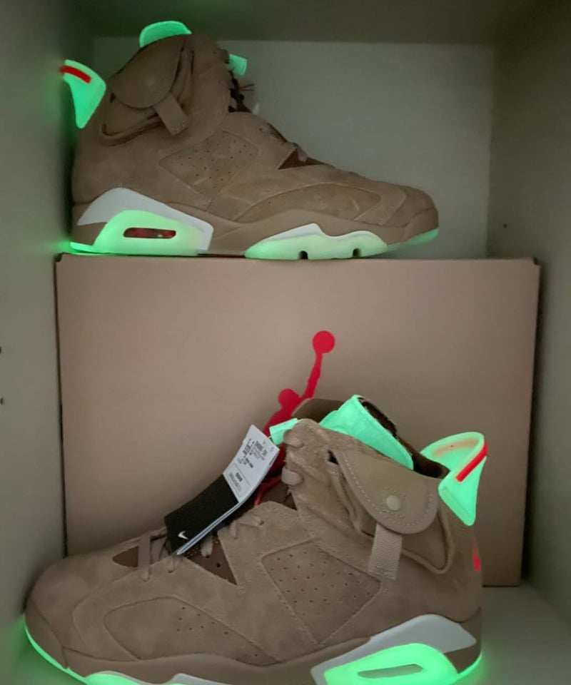 【送料込み／新品未使用】Travis Scott  Air Jordan 6 エア ジョーダン 6 'Travis Scott' 発売日. Nike SNKRS