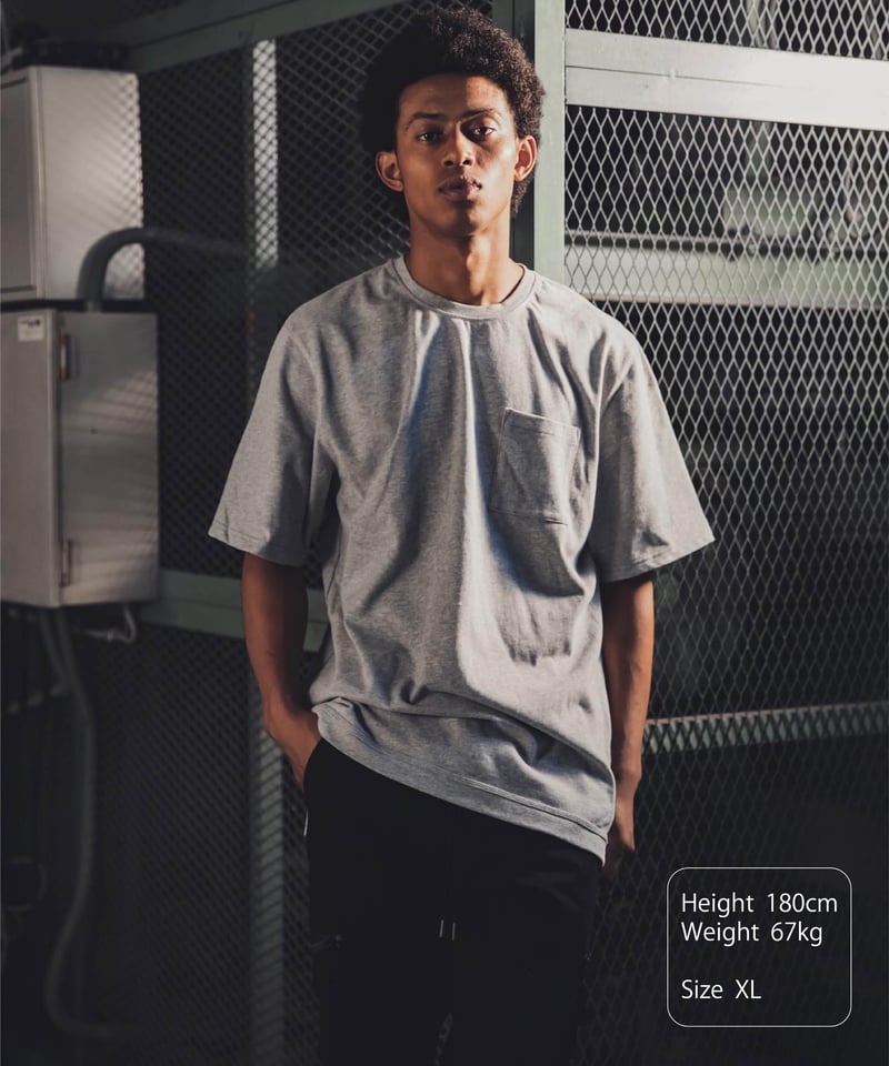 XL1着限定】【テレビで話題・汗ジミにならない】Box Pocket Side Slit T