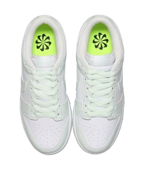 【送料込/最安値】NIKE W DUNK LOW NEXT NATURE WHITE/BARELY GREEN