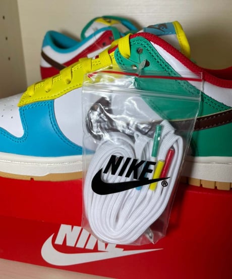 【送料込/最安値】新品 NIKE DUNK LOW SE "FREE 99" WHITE