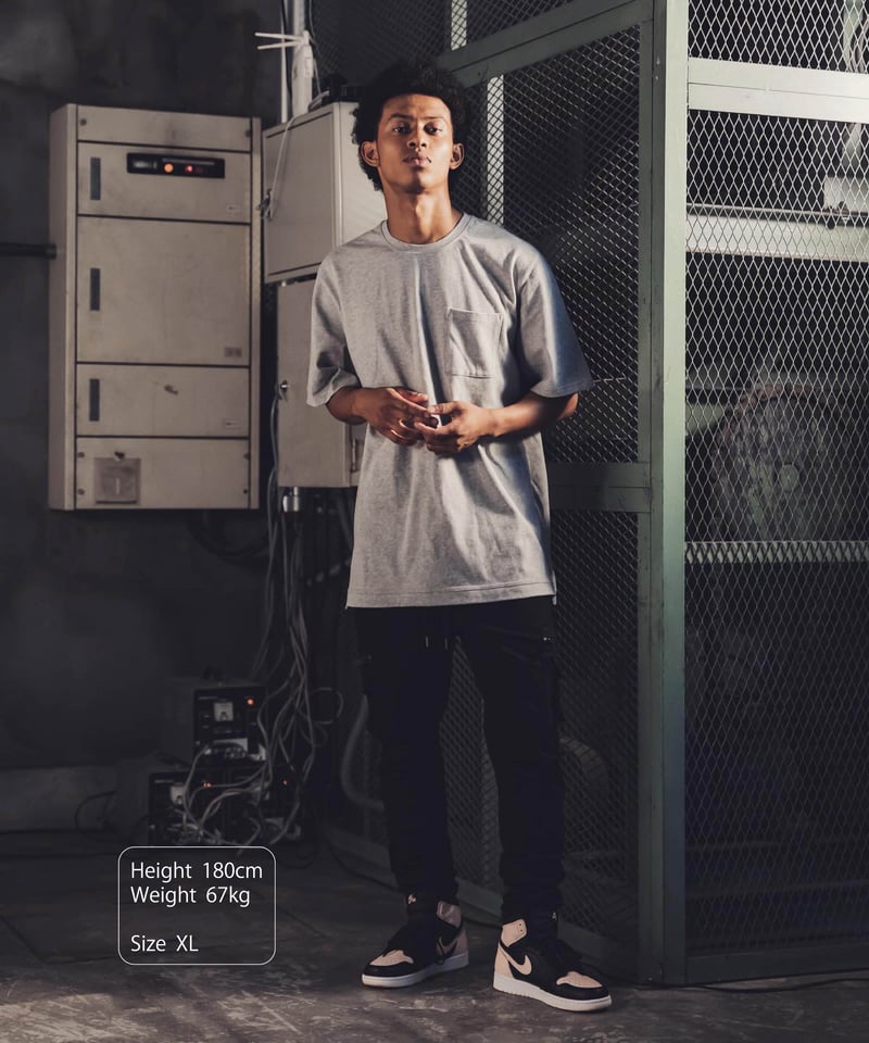 XL1着限定】【テレビで話題・汗ジミにならない】Box Pocket Side Slit T