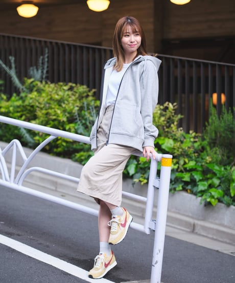【超撥水】フードが立つ上質素材を使用したZIP UPパーカー／Raglan Zip Hooded Sweatshirt Heather Gray