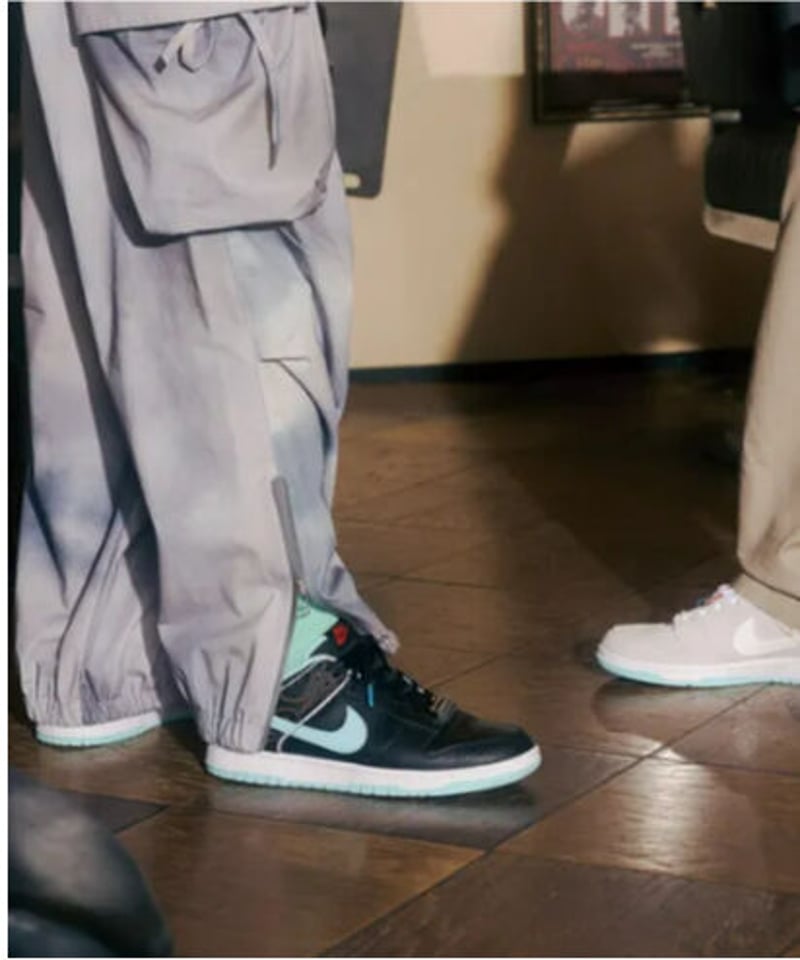送料込/最安値】NIKE DUNK LOW RETRO SE Barber Shop | R