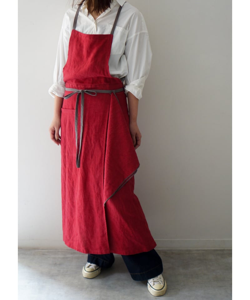 バイカラースリットエプロン 2025AW限定色レッド | E'PICE
