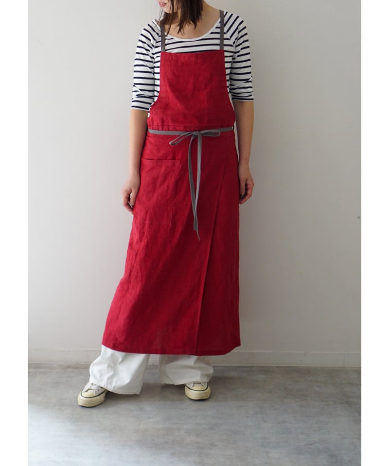 バイカラースリットエプロン 2025AW限定色レッド | E'PICE