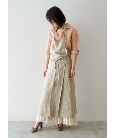 首掛けスリットエプロン　ベージュ