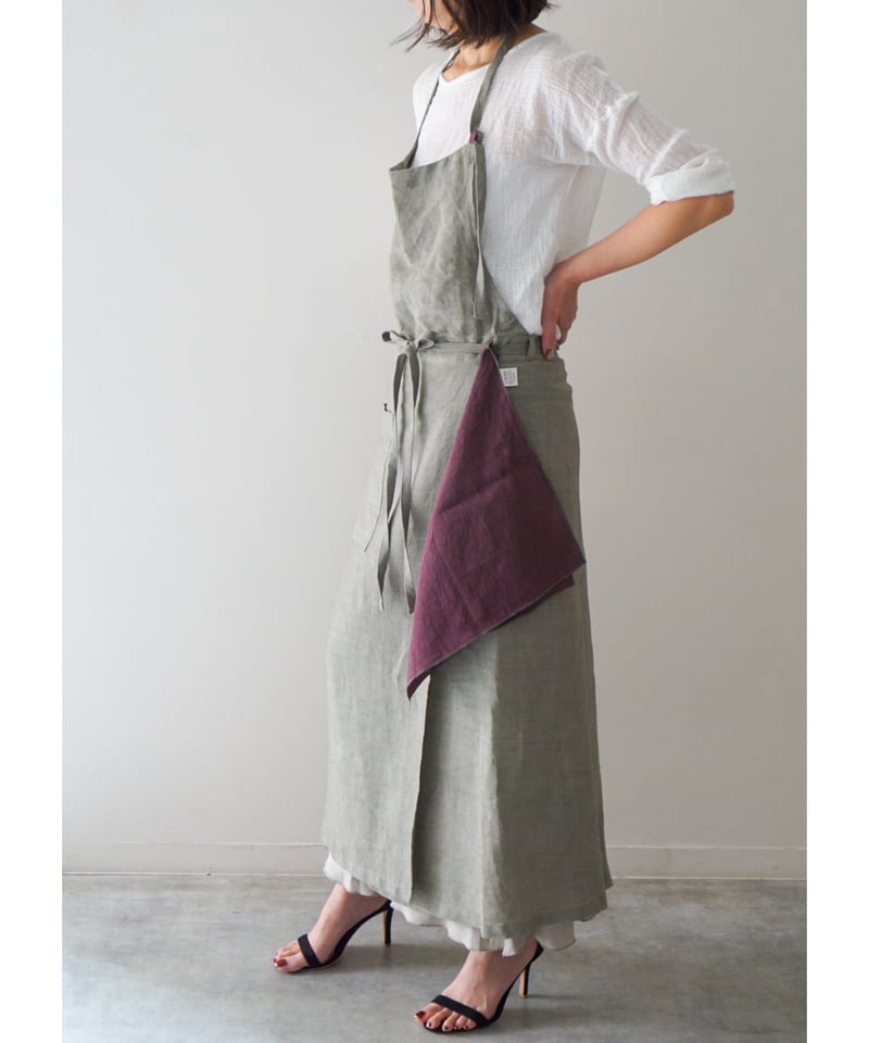 首掛けスリットエプロン グレー | E'PICE