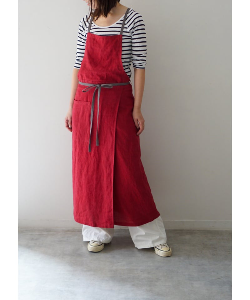 バイカラースリットエプロン 2025AW限定色レッド | E'PICE