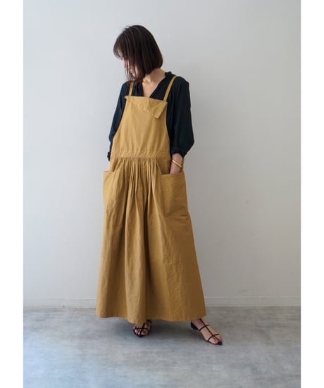 コットンナイロン　エプロンドレス　ギャザーエプロン　キャメル