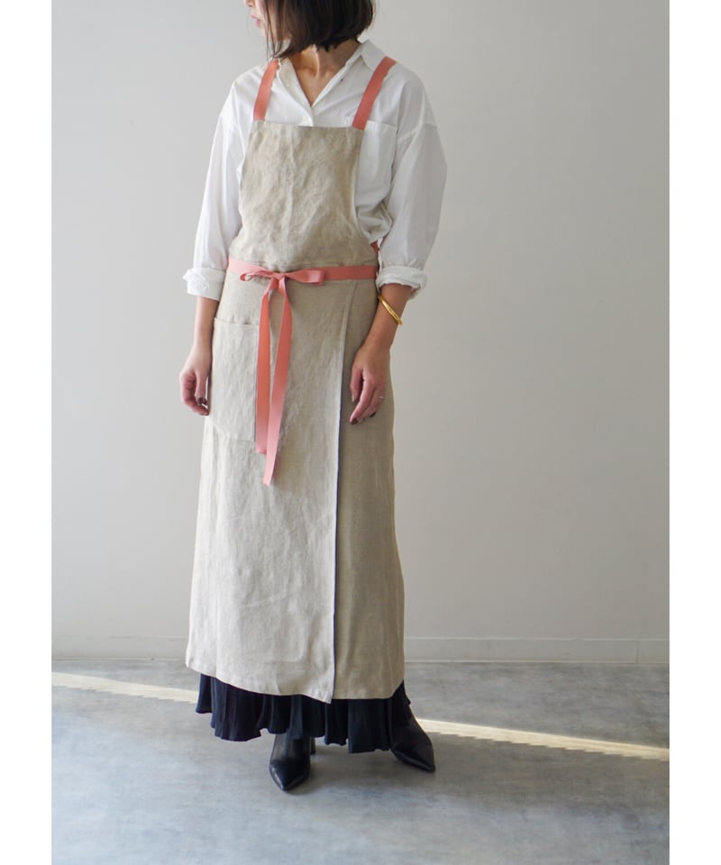 リボンスリットエプロン ベージュ | E'PICE