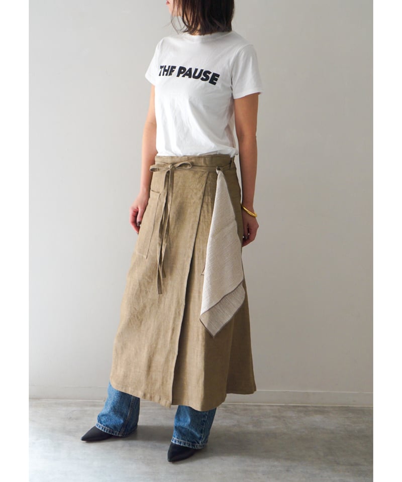 首掛けスリットエプロン モカ | E'PICE