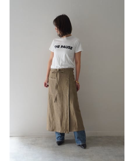 首掛けスリットエプロン　モカ