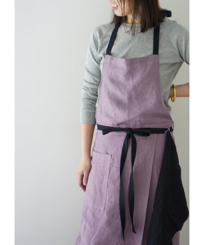 バイカラースリットエプロン ラベンダー | E'PICE