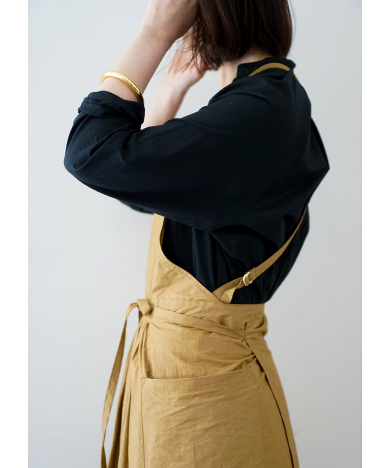 コットンナイロン エプロンドレス ギャザーエプロン キャメル | E'PICE