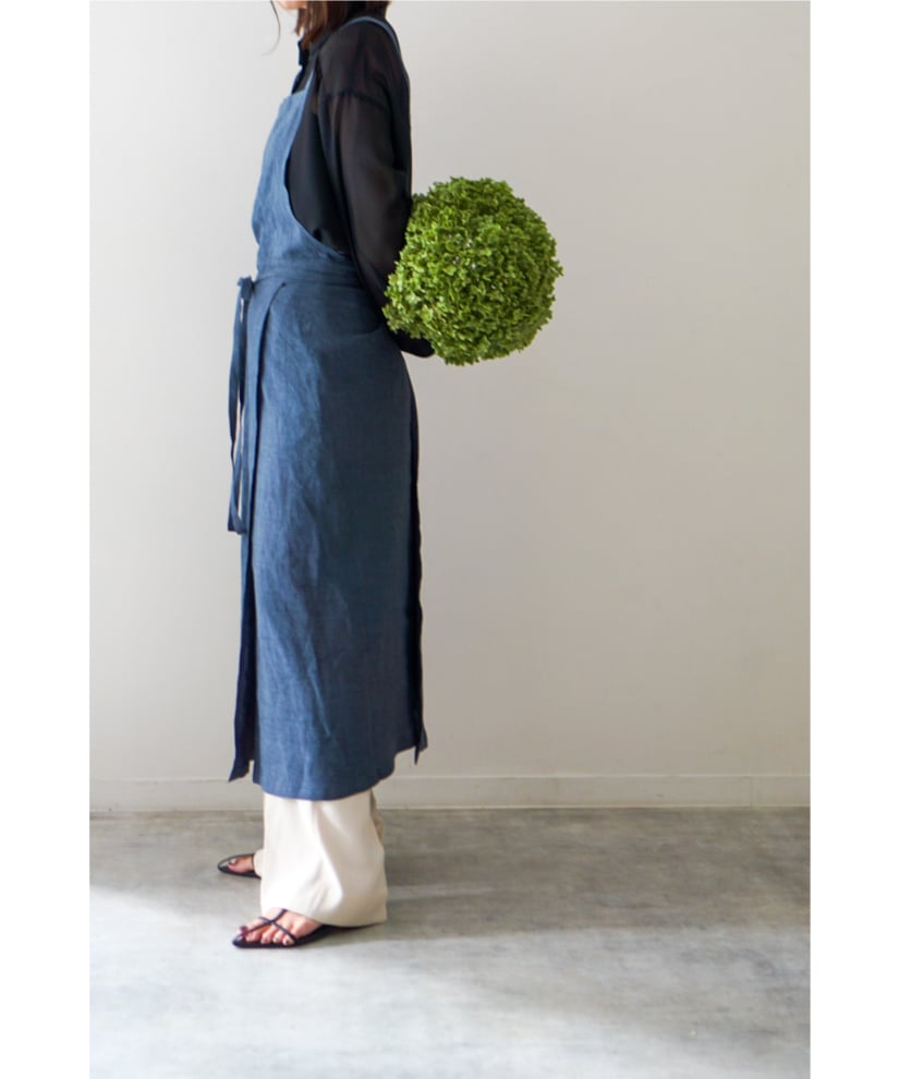OUTIL / APRON CRAMANS / Black Indigo Linen | TIBETAN MARKET