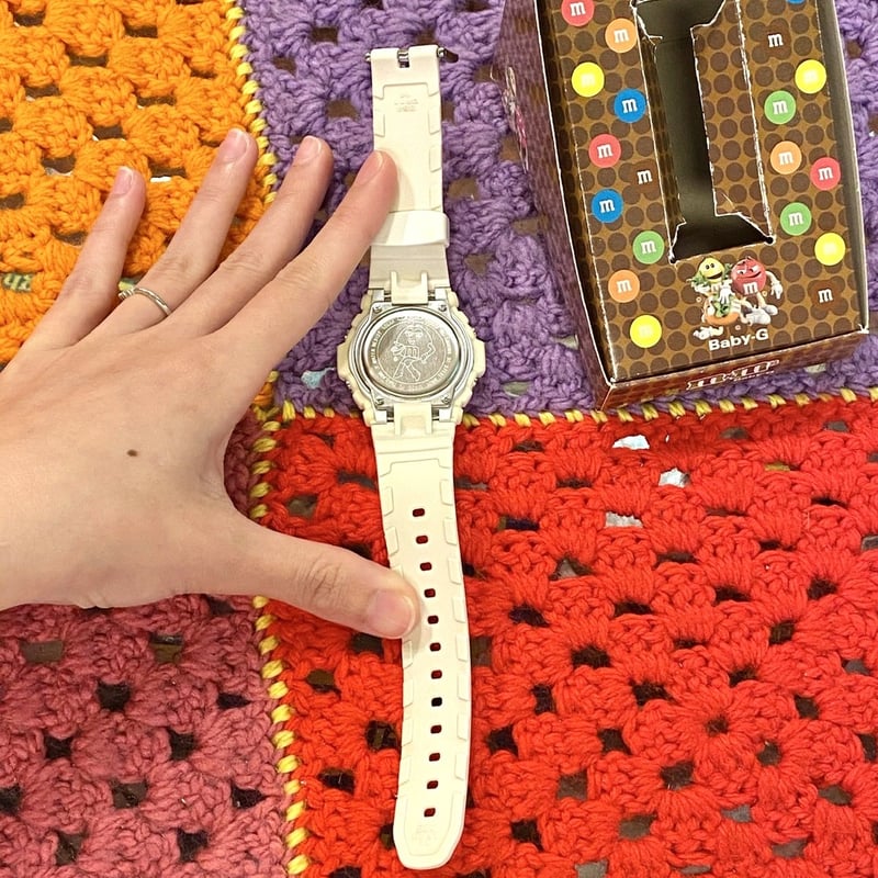 m m s Baby G Wrist watch DAISY
