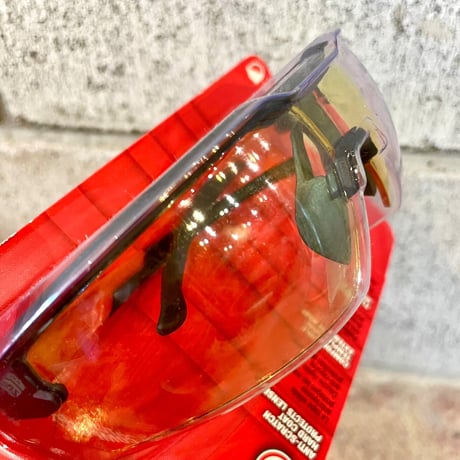 MILWAUKEE「anti scratch safety glass」