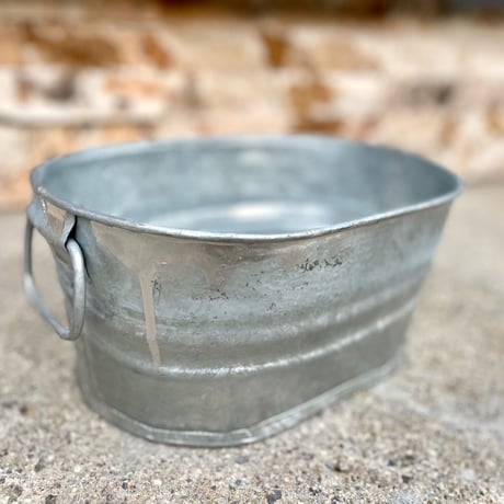 BEHRENS「1gallon oval tub」