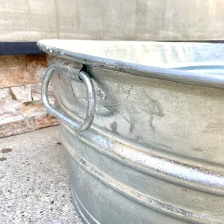 BEHRENS「33.5gallon oval tub」